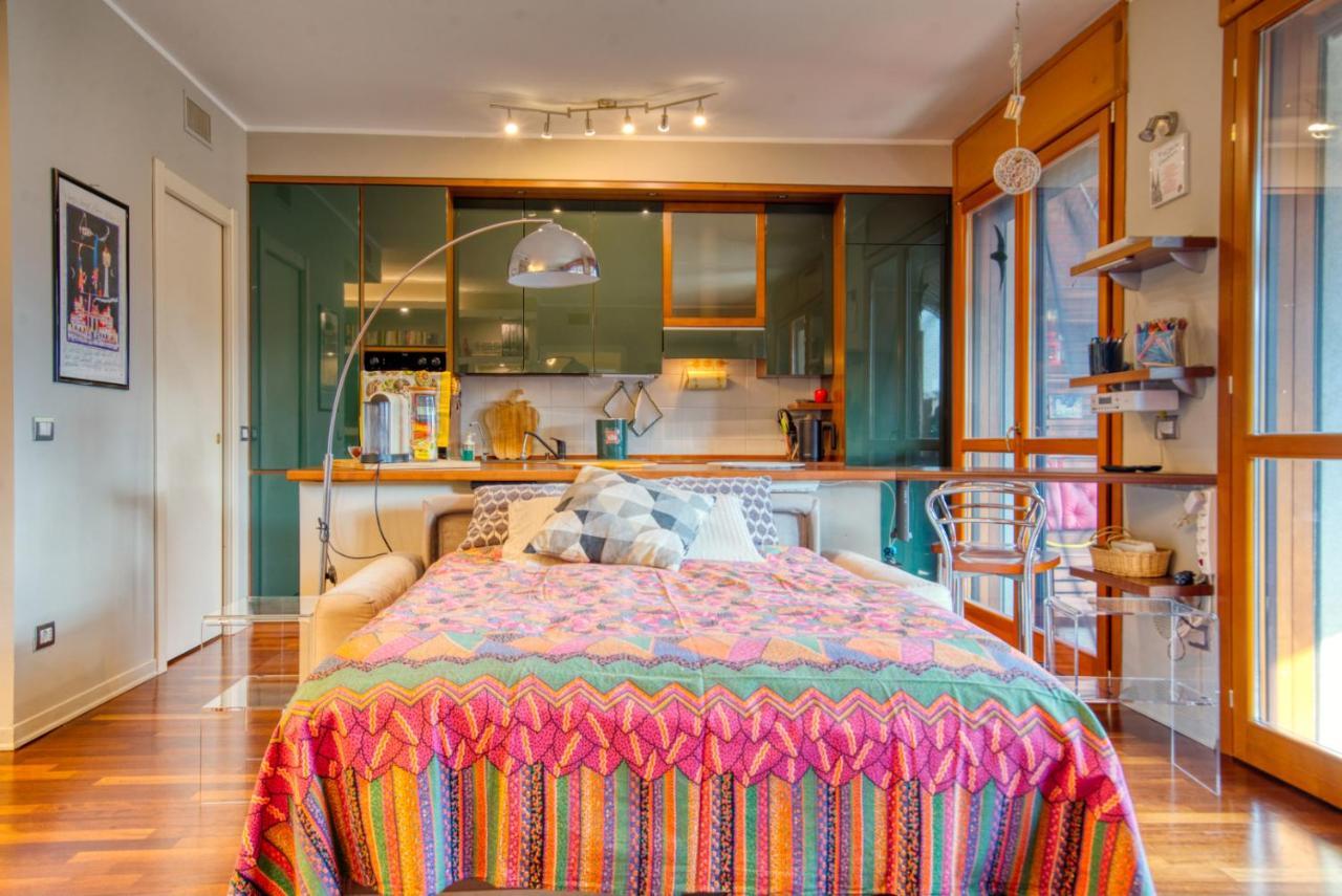 Caseospitali - Casa Di Bibi, Colorato Ed Elegante Bilocale Vicino Al Naviglio Martesana Per 4 วิโมโดรเน ภายนอก รูปภาพ
